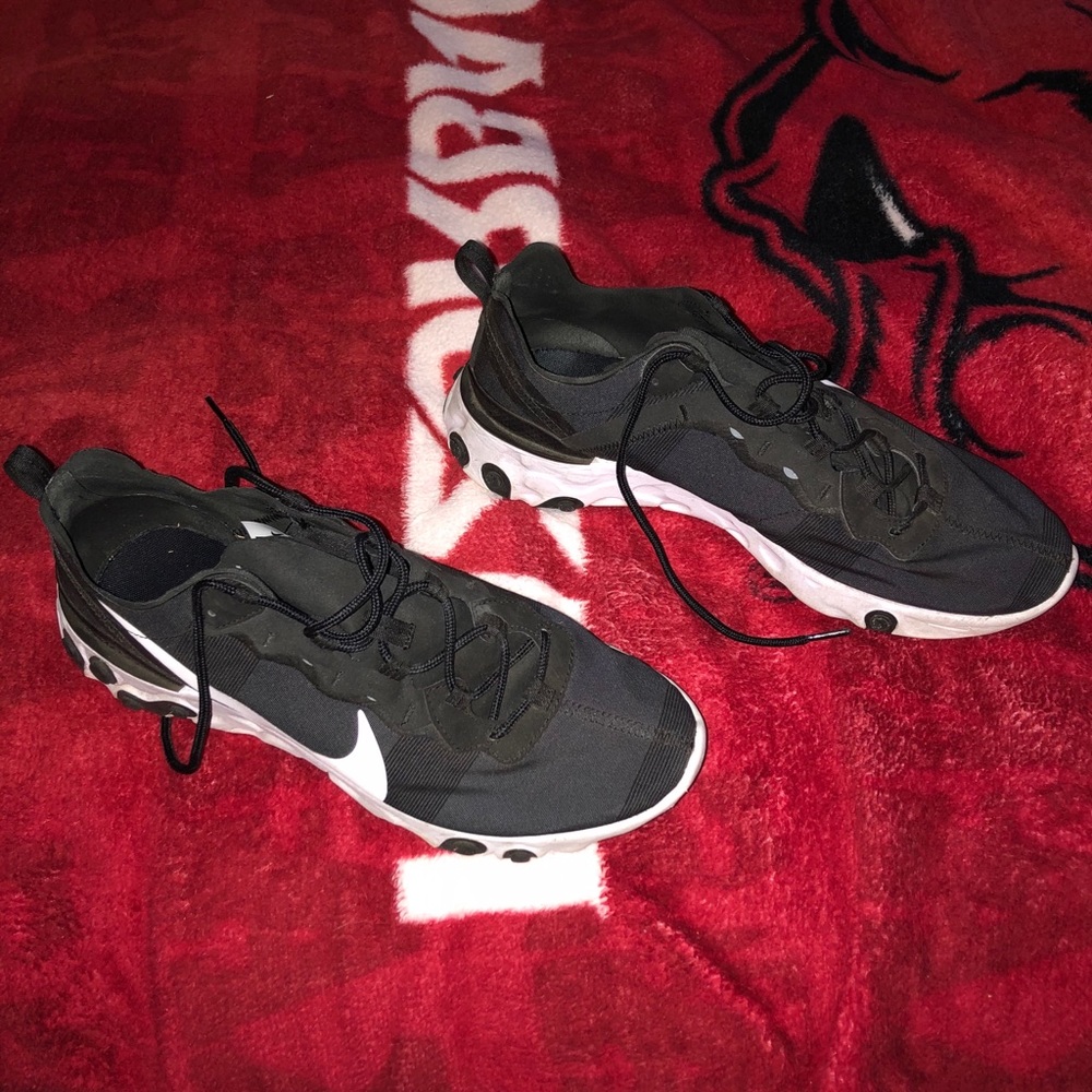 Nike React’s - Picture 4 of 4
